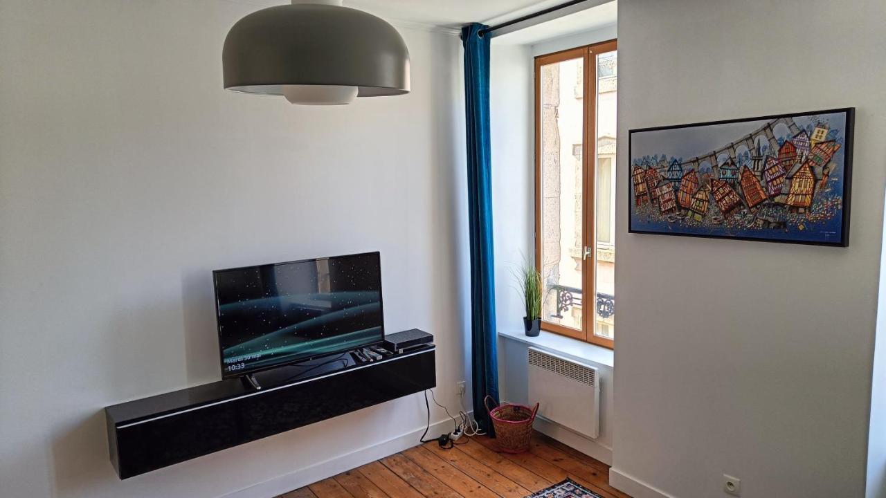 Au Fil De Soi Apartment Морле Екстериор снимка