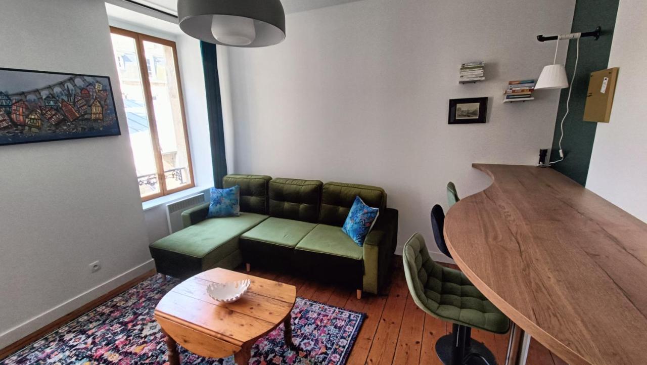 Au Fil De Soi Apartment Морле Екстериор снимка