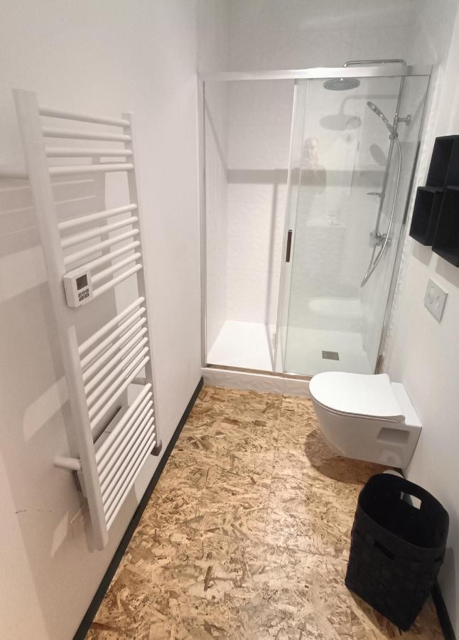 Au Fil De Soi Apartment Морле Екстериор снимка